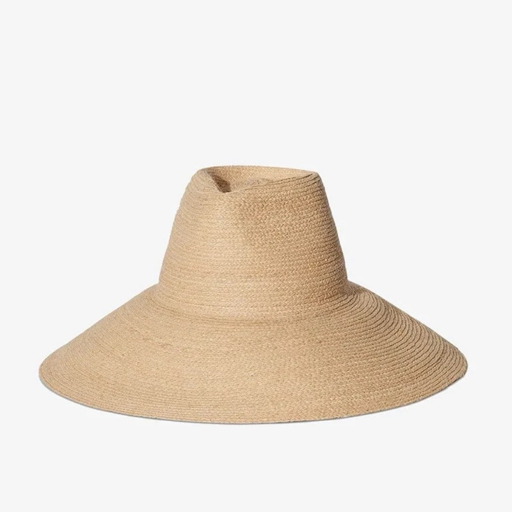 NWT Janessa Leoné Tinsley hat